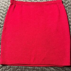 St. John Red Knit Skirt Size‎ 6 Vintage 19 inch length